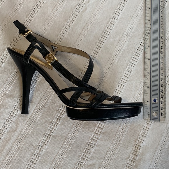 Micheal Kors Black Strapy Heals. Size 8. Good Used Condition. - Picture 7 of 8
